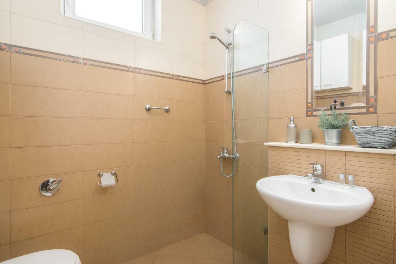 Beautiful Business Apartment- Top Center By Flat Mаnager Sofia Eksteriør bilde
